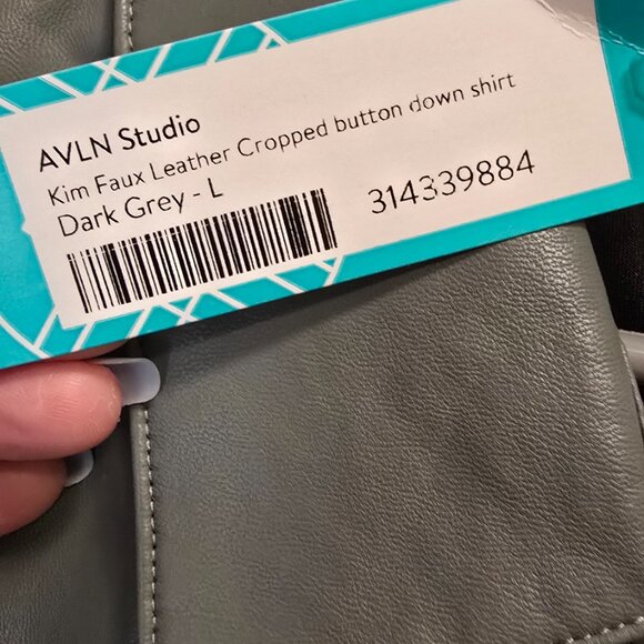 Faux Leather Cropped button down shirt/jacket - Picture 2 of 4